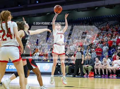 Thumbnail 3 in Huntington vs. Shallowater (UIL 3A Basketball Final) photogallery.