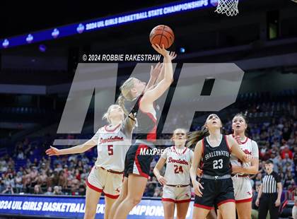 Thumbnail 2 in Huntington vs. Shallowater (UIL 3A Basketball Final) photogallery.