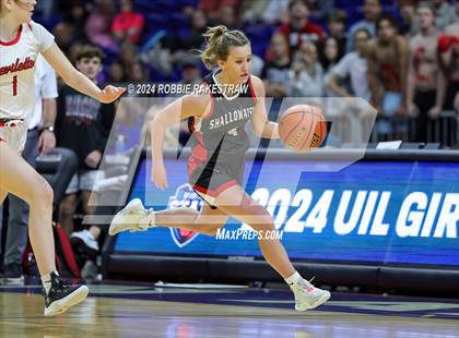 Thumbnail 1 in Huntington vs. Shallowater (UIL 3A Basketball Final) photogallery.