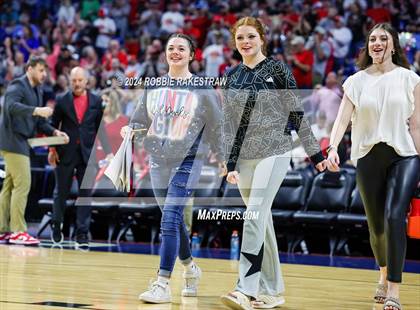 Thumbnail 2 in Huntington vs. Shallowater (UIL 3A Basketball Final) photogallery.