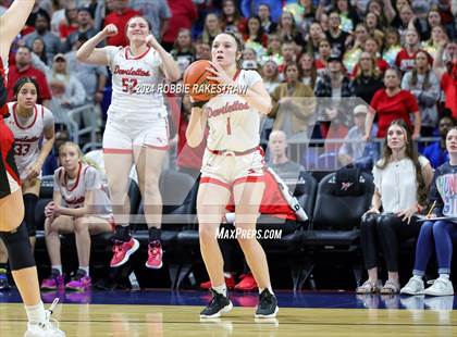 Thumbnail 1 in Huntington vs. Shallowater (UIL 3A Basketball Final) photogallery.