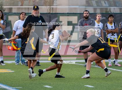 Thumbnail 3 in San Pedro @ Mira Costa photogallery.