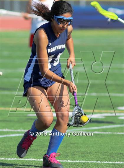 Thumbnail 3 in Northwood @ Tustin photogallery.