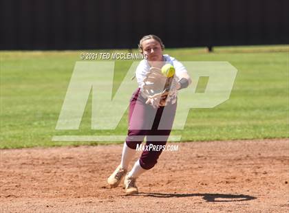 Thumbnail 2 in Star City vs Morrilton (AAA 4A State Playoff Round 2) photogallery.