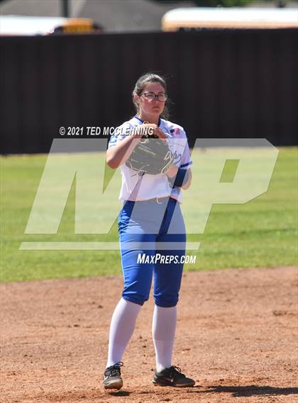 Thumbnail 3 in Star City vs Morrilton (AAA 4A State Playoff Round 2) photogallery.