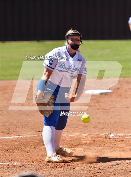 Thumbnail 2 in Star City vs Morrilton (AAA 4A State Playoff Round 2) photogallery.