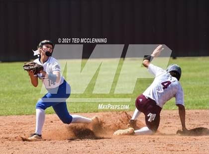 Thumbnail 2 in Star City vs Morrilton (AAA 4A State Playoff Round 2) photogallery.