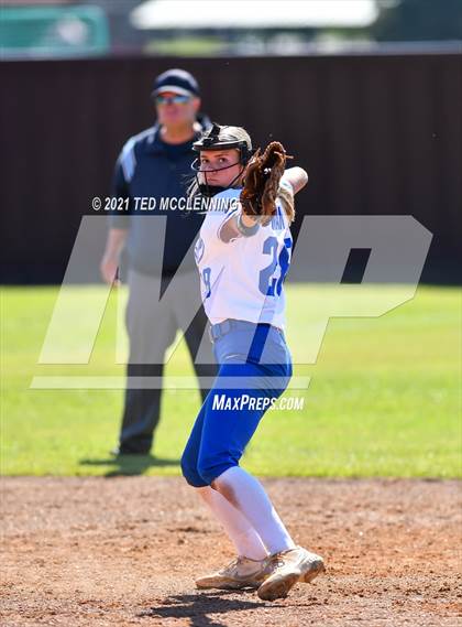 Thumbnail 3 in Star City vs Morrilton (AAA 4A State Playoff Round 2) photogallery.