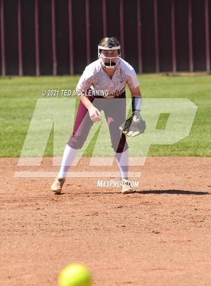 Thumbnail 1 in Star City vs Morrilton (AAA 4A State Playoff Round 2) photogallery.