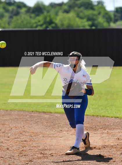 Thumbnail 2 in Star City vs Morrilton (AAA 4A State Playoff Round 2) photogallery.