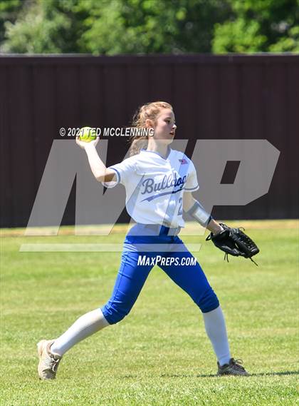 Thumbnail 2 in Star City vs Morrilton (AAA 4A State Playoff Round 2) photogallery.