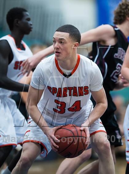 Thumbnail 3 in Murray vs. Jordan (Riverton Holiday Tournament) photogallery.