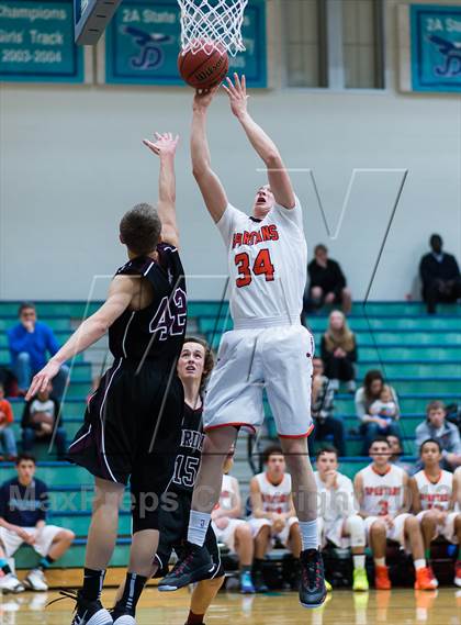 Thumbnail 2 in Murray vs. Jordan (Riverton Holiday Tournament) photogallery.
