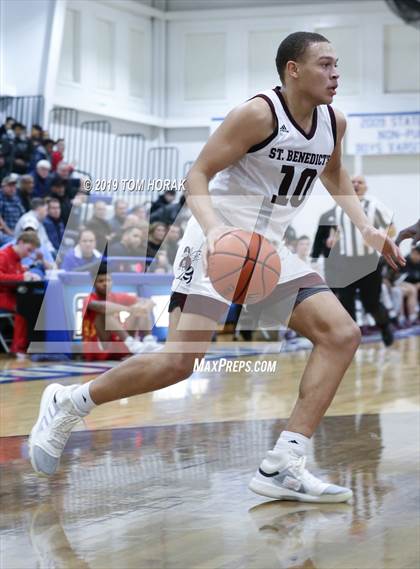 Thumbnail 2 in Calvert Hall vs St Benedict's Prep (Hearts 2 Hands Invitational) photogallery.
