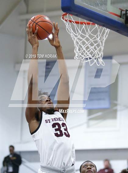Thumbnail 3 in Calvert Hall vs St Benedict's Prep (Hearts 2 Hands Invitational) photogallery.