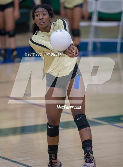 Thumbnail 1 in Citrus Valley @ Chaparral photogallery.