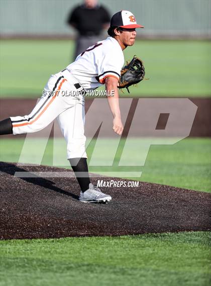 Thumbnail 3 in Guyer [John H.] vs Rockwall (Jesuit Tournament) photogallery.