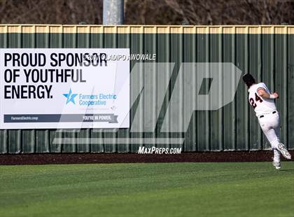 Thumbnail 2 in Guyer [John H.] vs Rockwall (Jesuit Tournament) photogallery.