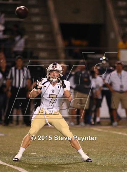 Thumbnail 3 in JSerra Catholic vs. St. John Bosco photogallery.