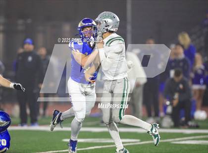 Thumbnail 1 in De La Salle vs Santa Margarita (CIF State Bowl Open Division Final) photogallery.