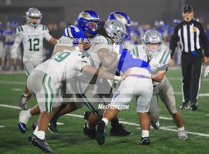 Thumbnail 3 in De La Salle vs Santa Margarita (CIF State Bowl Open Division Final) photogallery.