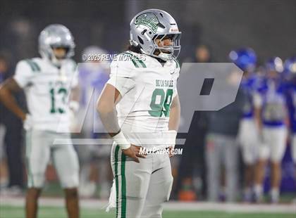 Thumbnail 3 in De La Salle vs Santa Margarita (CIF State Bowl Open Division Final) photogallery.