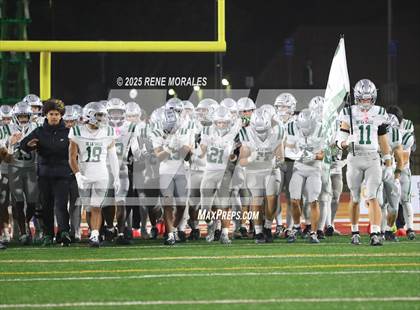Thumbnail 3 in De La Salle vs Santa Margarita (CIF State Bowl Open Division Final) photogallery.