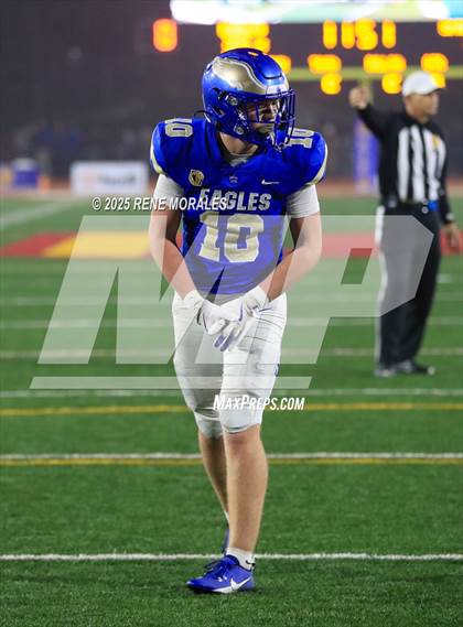 Thumbnail 2 in De La Salle vs Santa Margarita (CIF State Bowl Open Division Final) photogallery.