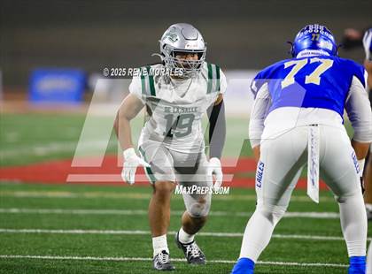 Thumbnail 1 in De La Salle vs Santa Margarita (CIF State Bowl Open Division Final) photogallery.
