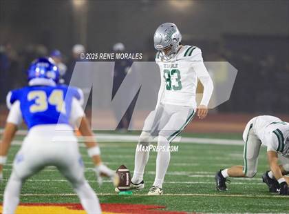 Thumbnail 3 in De La Salle vs Santa Margarita (CIF State Bowl Open Division Final) photogallery.