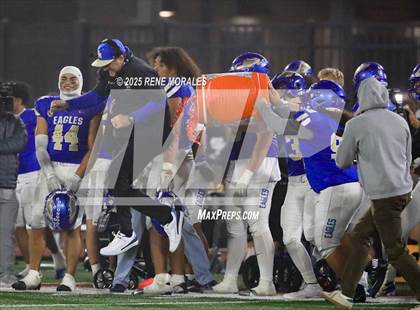 Thumbnail 1 in De La Salle vs Santa Margarita (CIF State Bowl Open Division Final) photogallery.