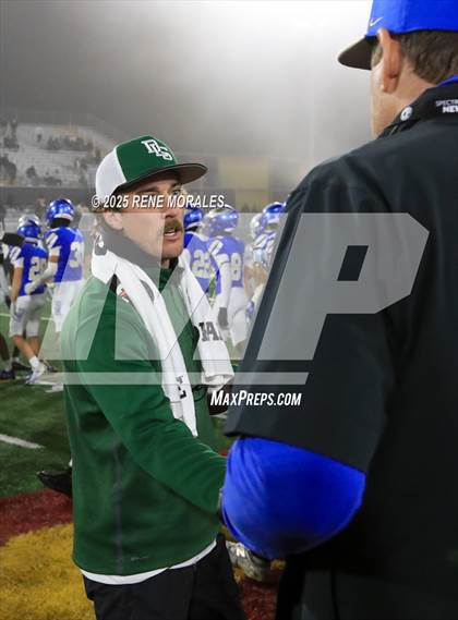 Thumbnail 1 in De La Salle vs Santa Margarita (CIF State Bowl Open Division Final) photogallery.