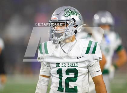 Thumbnail 3 in De La Salle vs Santa Margarita (CIF State Bowl Open Division Final) photogallery.