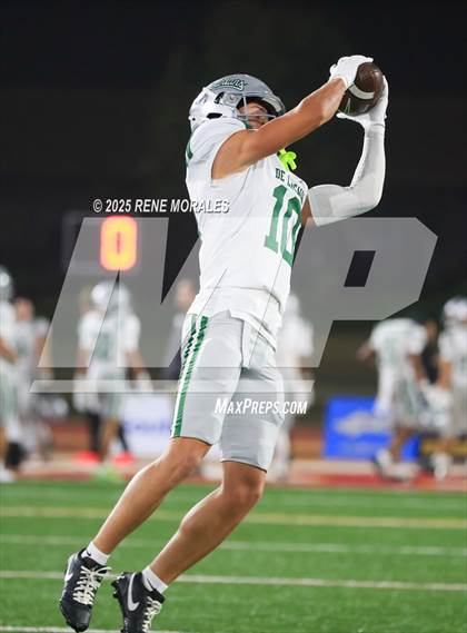 Thumbnail 1 in De La Salle vs Santa Margarita (CIF State Bowl Open Division Final) photogallery.