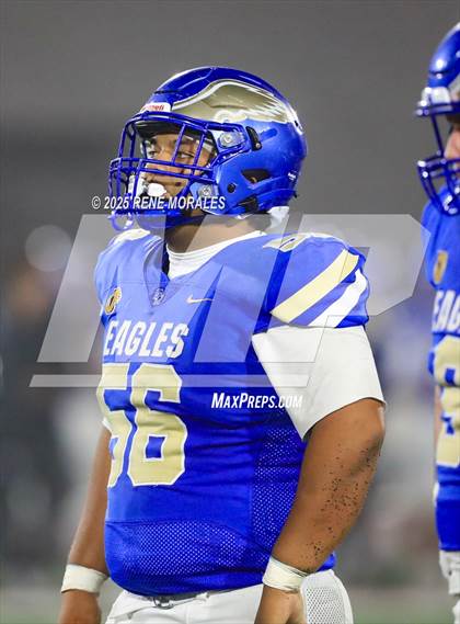 Thumbnail 1 in De La Salle vs Santa Margarita (CIF State Bowl Open Division Final) photogallery.