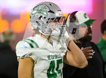 Thumbnail 2 in De La Salle vs Santa Margarita (CIF State Bowl Open Division Final) photogallery.