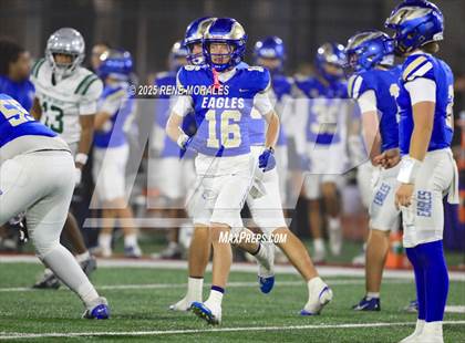 Thumbnail 2 in De La Salle vs Santa Margarita (CIF State Bowl Open Division Final) photogallery.