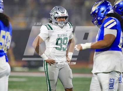 Thumbnail 3 in De La Salle vs Santa Margarita (CIF State Bowl Open Division Final) photogallery.