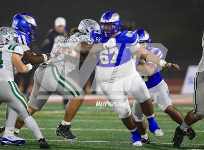 Thumbnail 1 in De La Salle vs Santa Margarita (CIF State Bowl Open Division Final) photogallery.