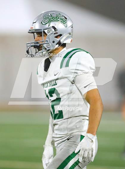 Thumbnail 1 in De La Salle vs Santa Margarita (CIF State Bowl Open Division Final) photogallery.