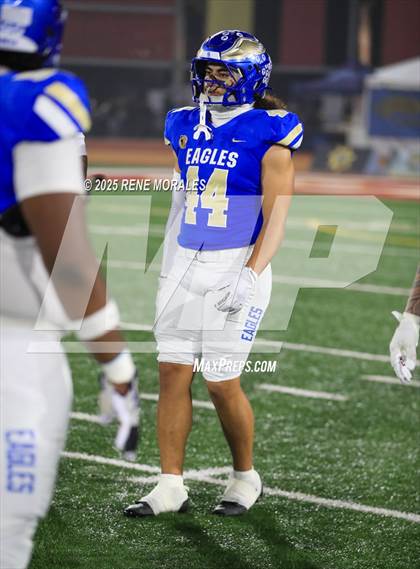 Thumbnail 3 in De La Salle vs Santa Margarita (CIF State Bowl Open Division Final) photogallery.