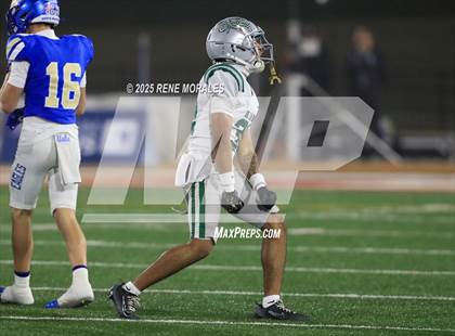 Thumbnail 1 in De La Salle vs Santa Margarita (CIF State Bowl Open Division Final) photogallery.
