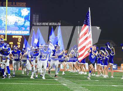 Thumbnail 3 in De La Salle vs Santa Margarita (CIF State Bowl Open Division Final) photogallery.