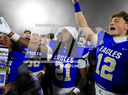 Thumbnail 3 in De La Salle vs Santa Margarita (CIF State Bowl Open Division Final) photogallery.