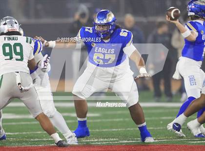 Thumbnail 1 in De La Salle vs Santa Margarita (CIF State Bowl Open Division Final) photogallery.