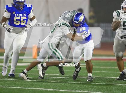 Thumbnail 1 in De La Salle vs Santa Margarita (CIF State Bowl Open Division Final) photogallery.