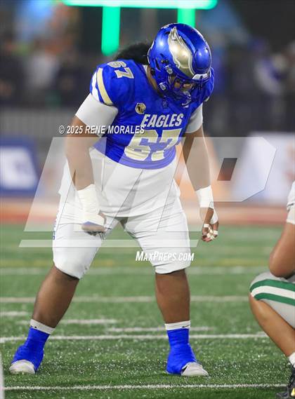 Thumbnail 3 in De La Salle vs Santa Margarita (CIF State Bowl Open Division Final) photogallery.