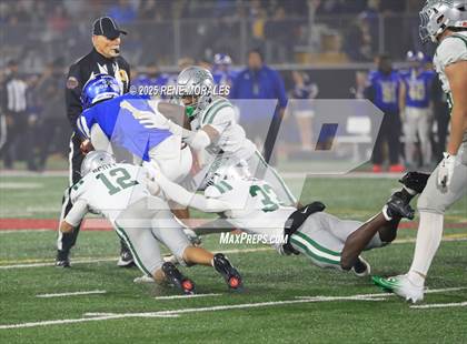 Thumbnail 2 in De La Salle vs Santa Margarita (CIF State Bowl Open Division Final) photogallery.