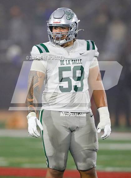 Thumbnail 2 in De La Salle vs Santa Margarita (CIF State Bowl Open Division Final) photogallery.