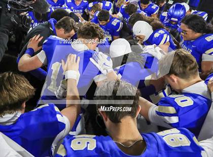 Thumbnail 1 in De La Salle vs Santa Margarita (CIF State Bowl Open Division Final) photogallery.